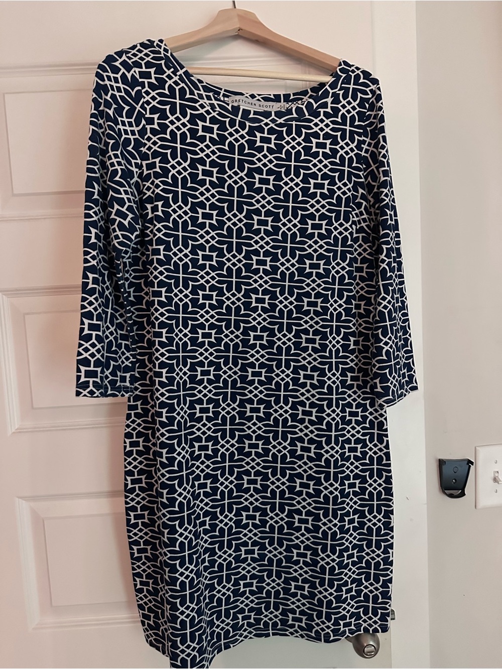 Gretchen Scott Designs Navy & White Geometric Long-Sleeve Sheath Dress